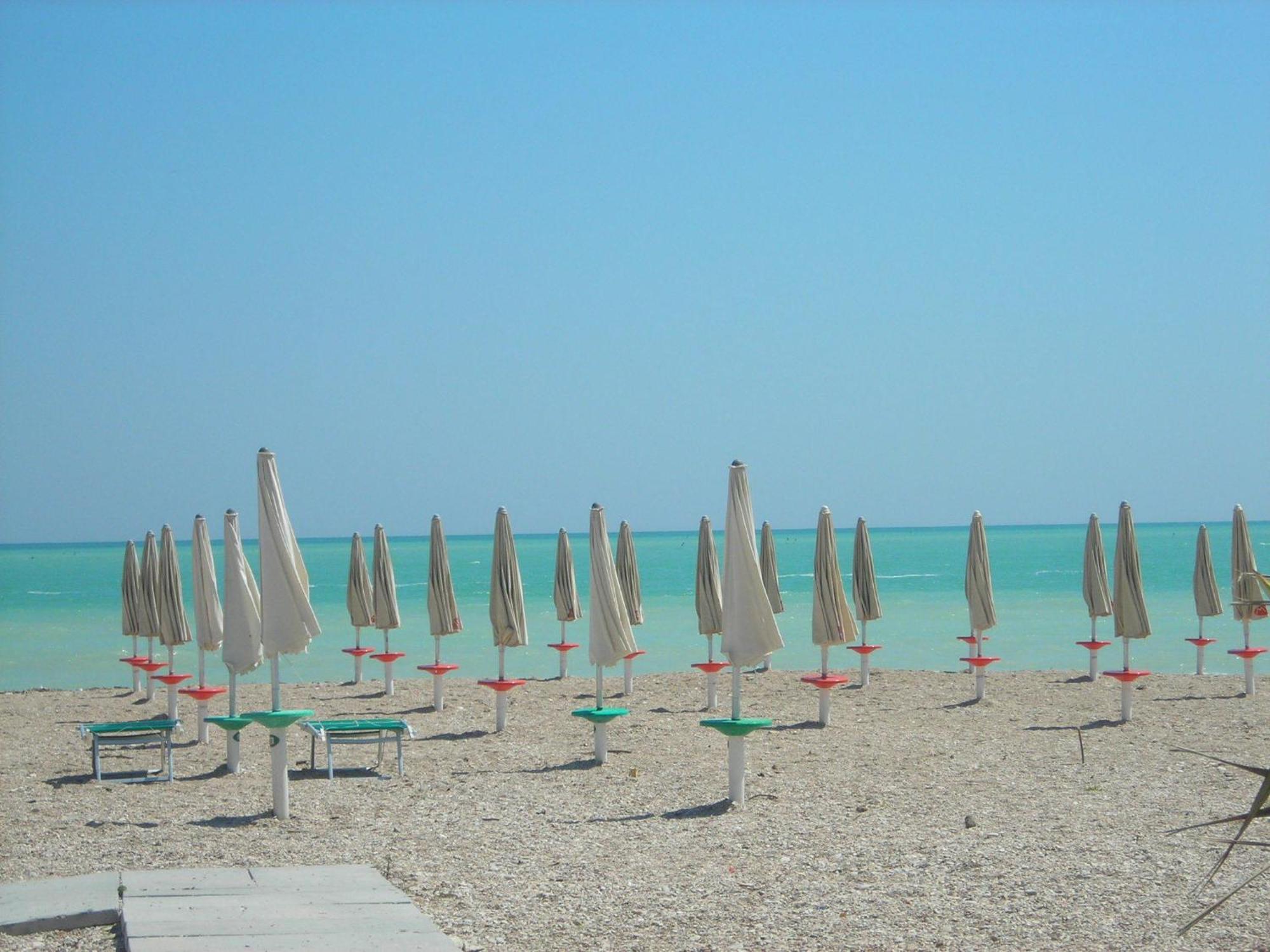 Hotel Chiaraluna Civitanova Marche Exteriér fotografie